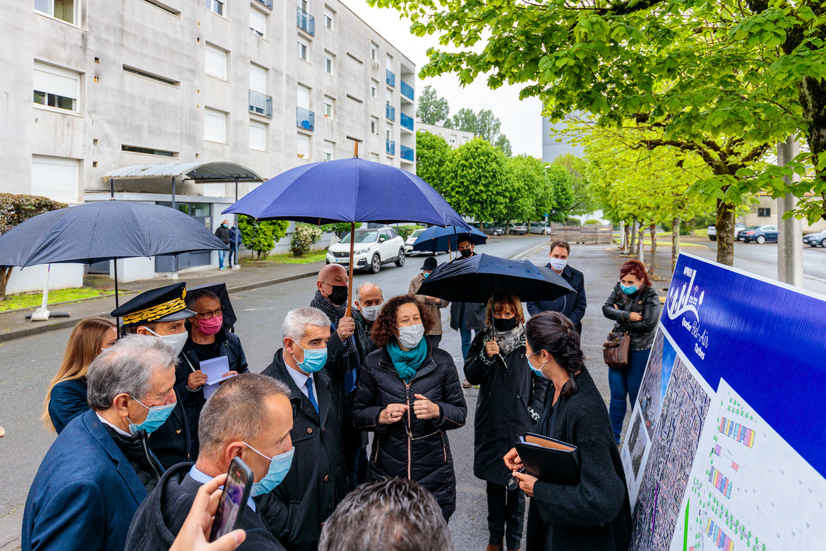 Visite de la Ministre déléguée chargée du logement dans le cadre du NPNRU