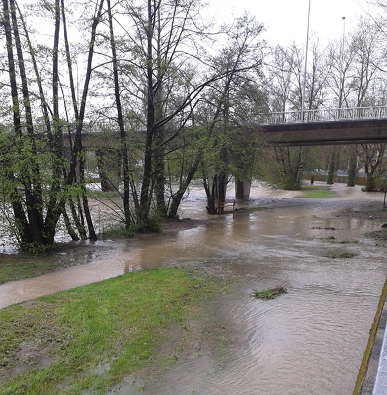 Crues sur le Caminadour