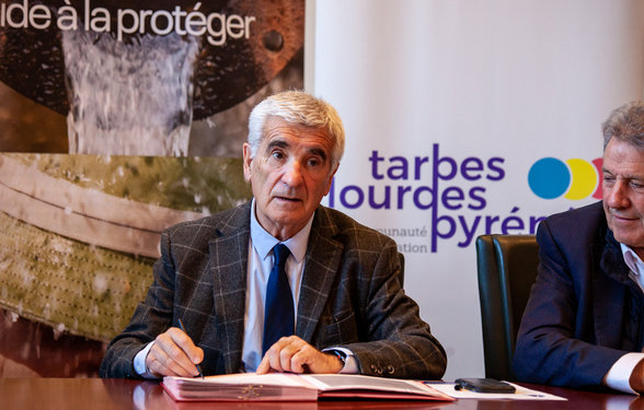 Signature du contrat de progrès avec l'agence de l'eau Adour-Garonne