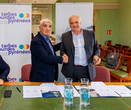 Signature avec le SMNEP de la convention de maîtrise d’ouvrage déléguée relative aux travaux d’interconnexion sur Ossun