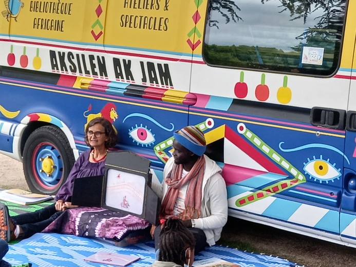 Hello Summer - Les activités d'été dans votre quartier